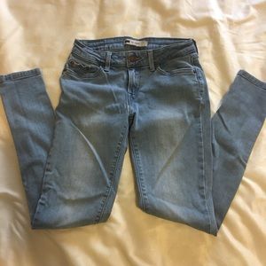 Levi’s 535 skinny jeans size 27